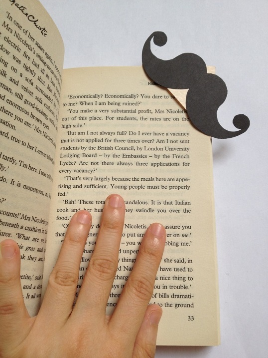 Marque-page moustache